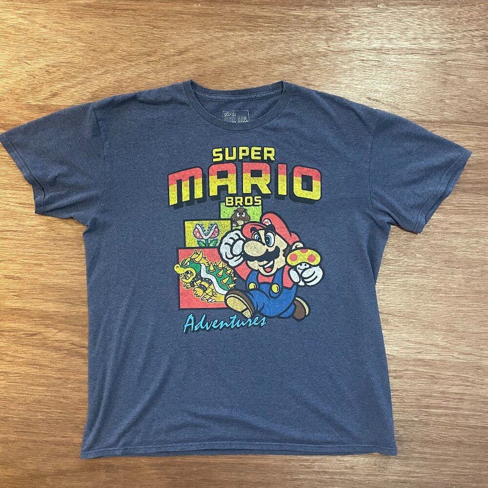 Super Mario Brothers Adventures XL Gray Short Sleeve T-Shirt